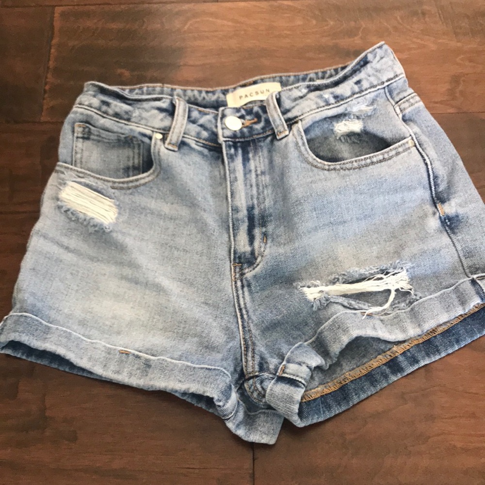Ripped mom style shorts!